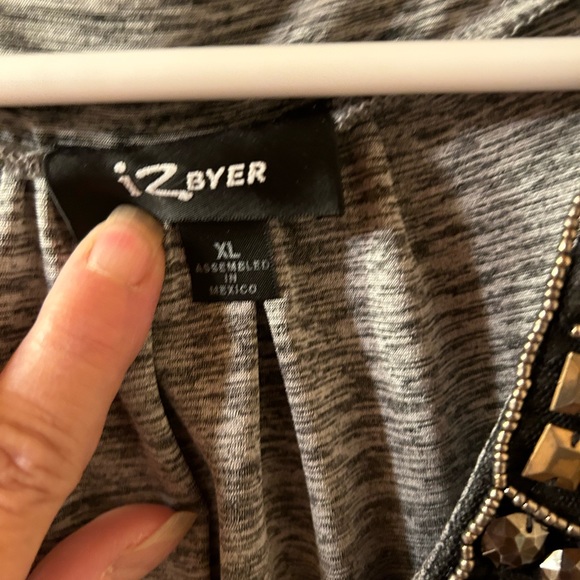 Embellished tank top by Iz Byer, size XL - Picture 3 of 4